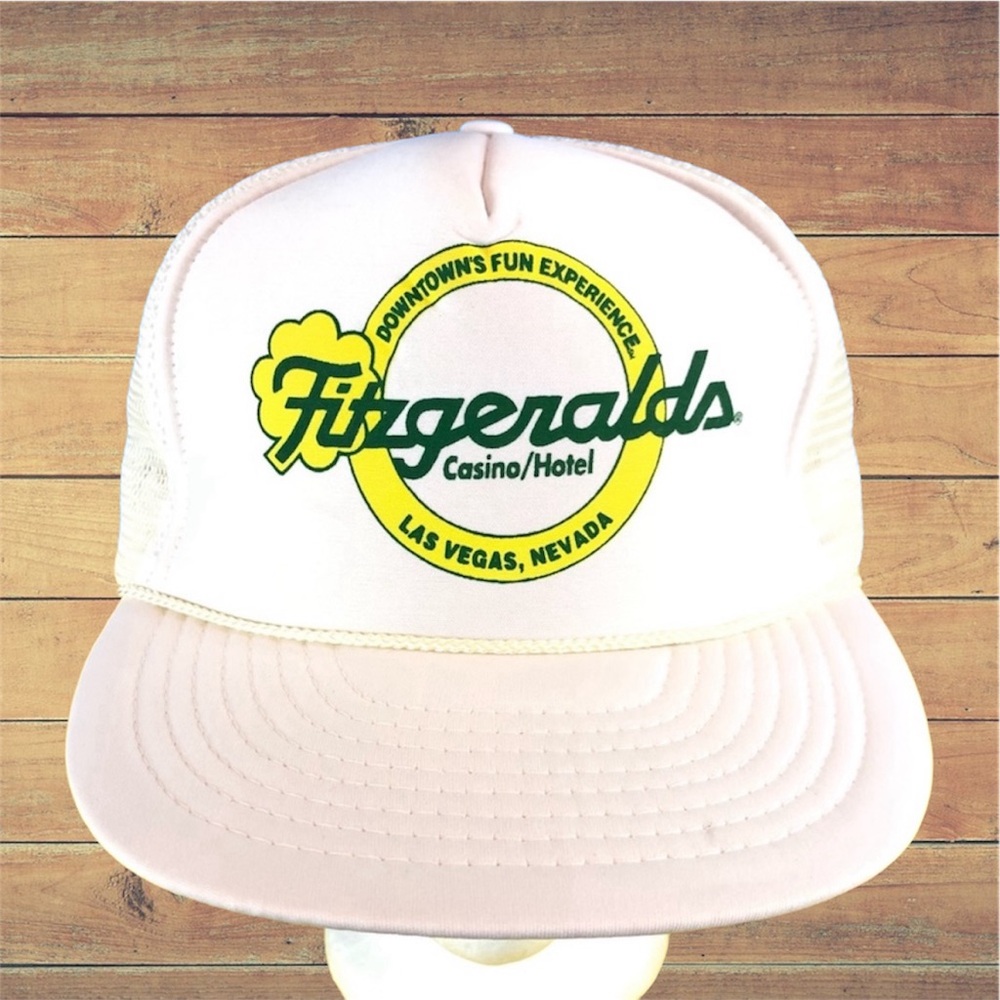 TRUE Vintage Fitzgeralds Casino Hotel Las Vegas Mesh Back Trucker Snapback Hat